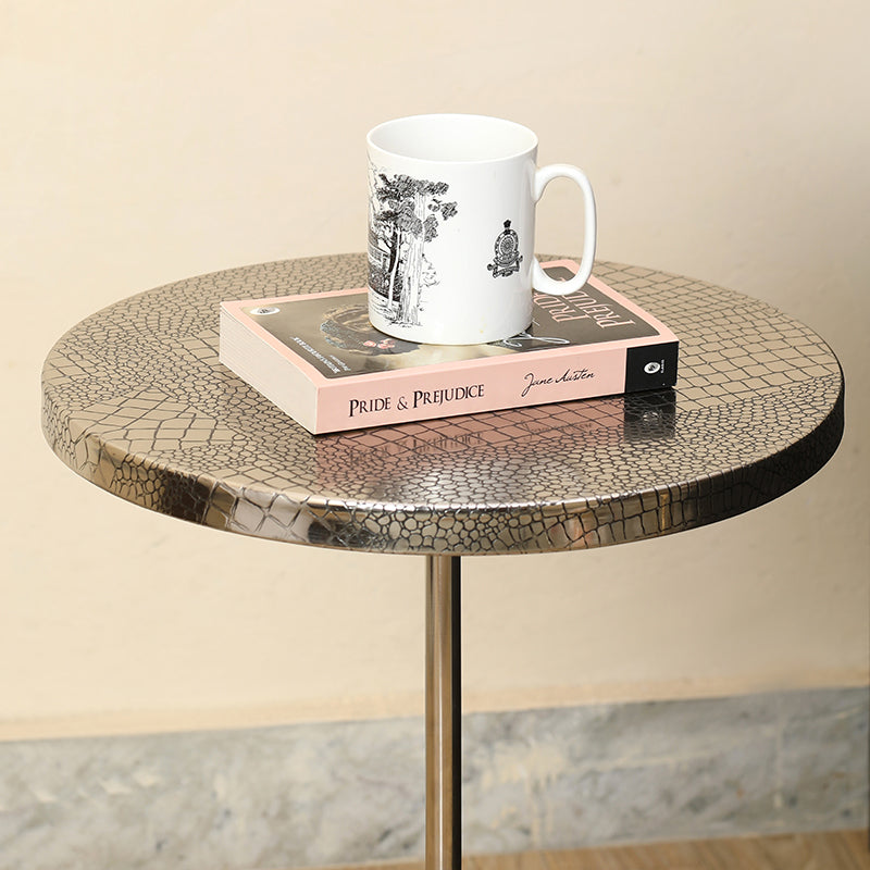 Cloque Side Table image 3