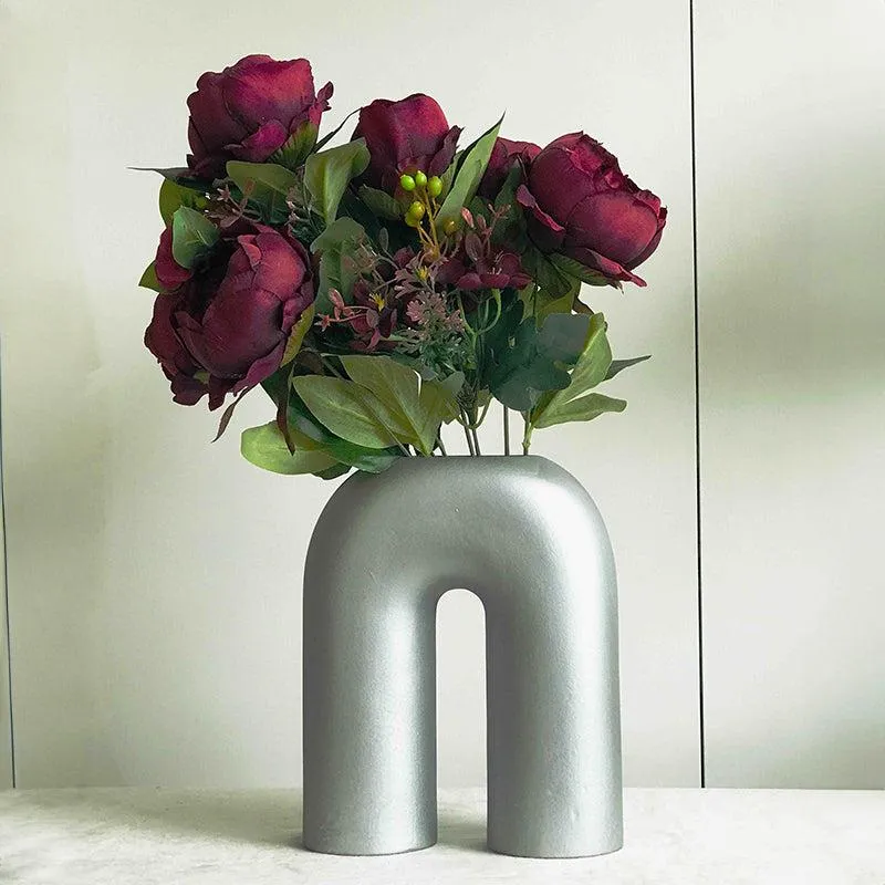 Ziska U Vase - Silver media 1