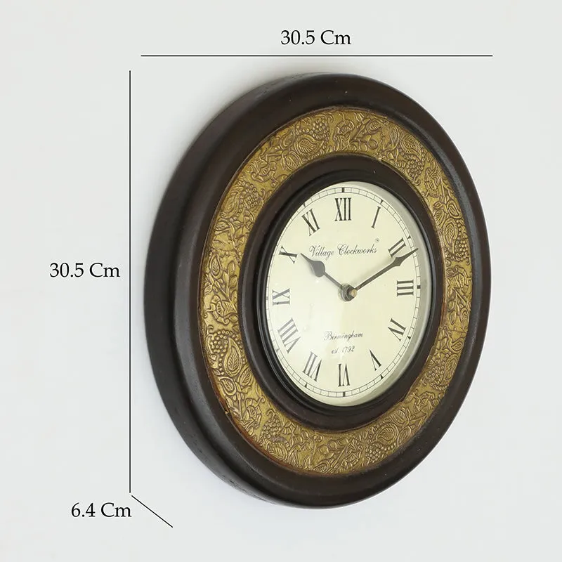 Silhouette Time Analog Wall Clock media 5