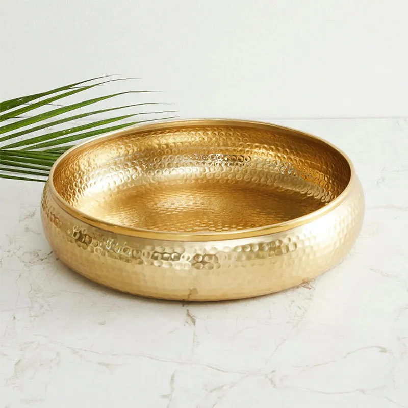 Tripti Decorative Urli media 1