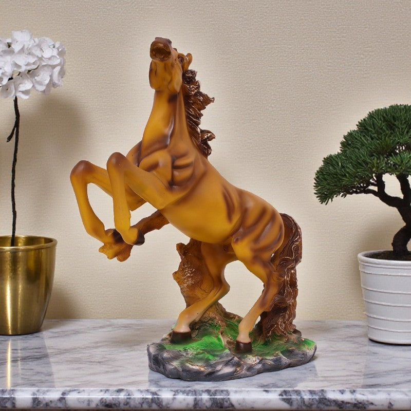 Windchaser Horse Polyresin Showpiece