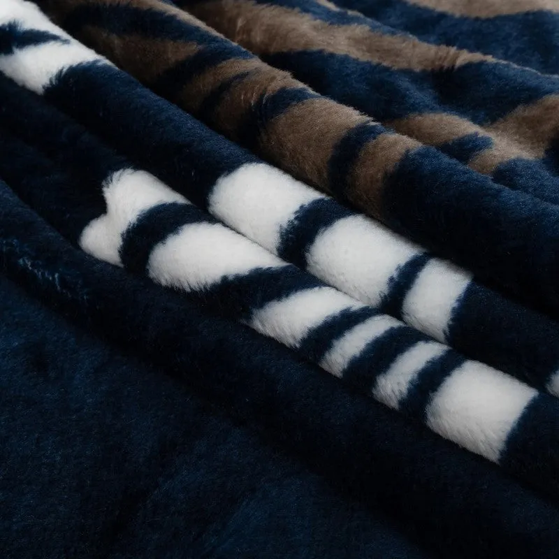 Nightbloom Floral Woolen Blanket (Blue) - 210 GSM - 5