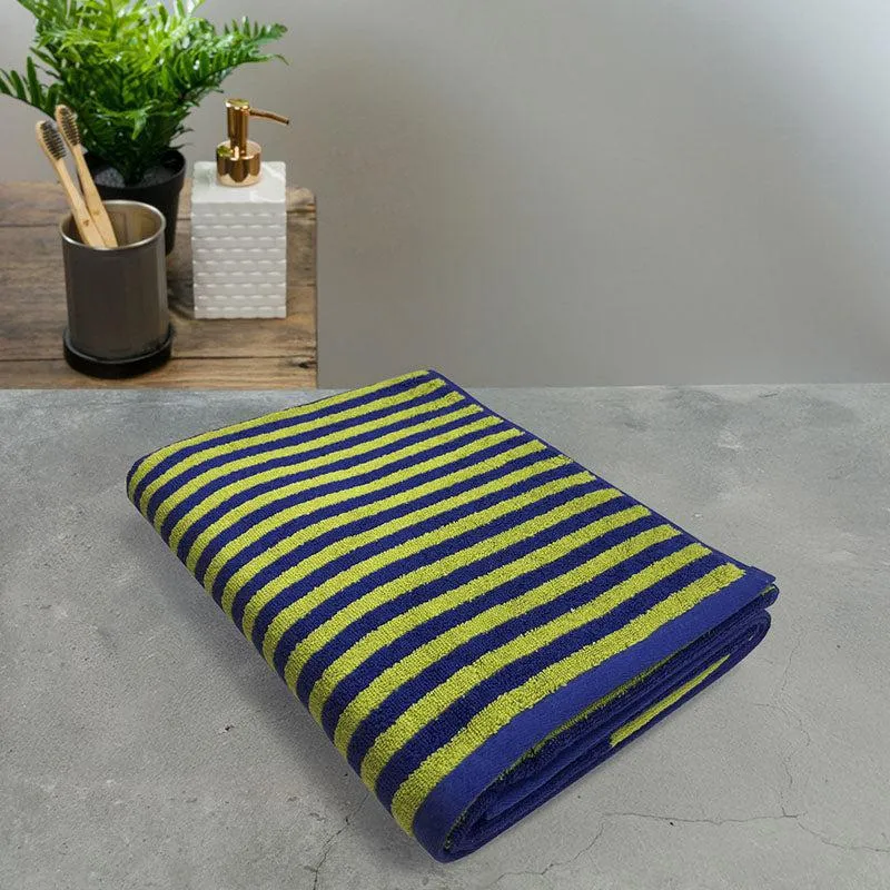 Nautica Imperial Soft Cotton Bath Towel - Green & Blue media 1