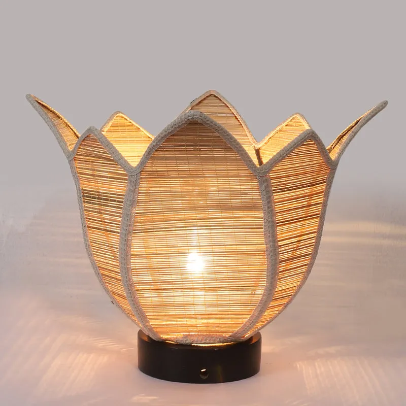 Naturae Bamboo Petal Curve Table Lamp - Beige media 4