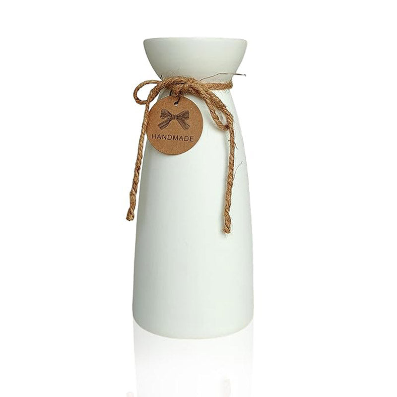 Moha White Vase media 4