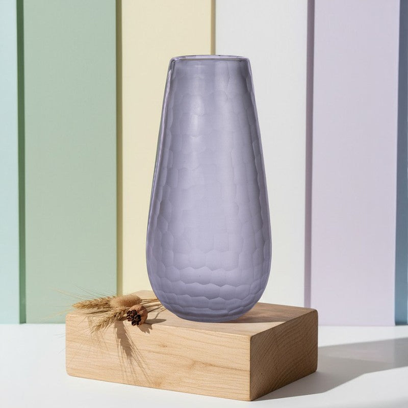 Quantix Glass Vase - Purple media 3