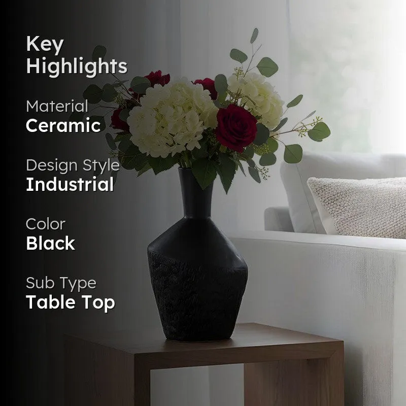 Clayzen Ceramic Vase media 2