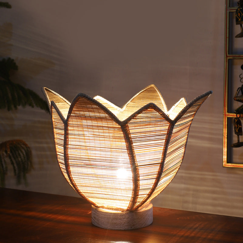 Sileon Bamboo Petal Curve Table Lamp - Beige