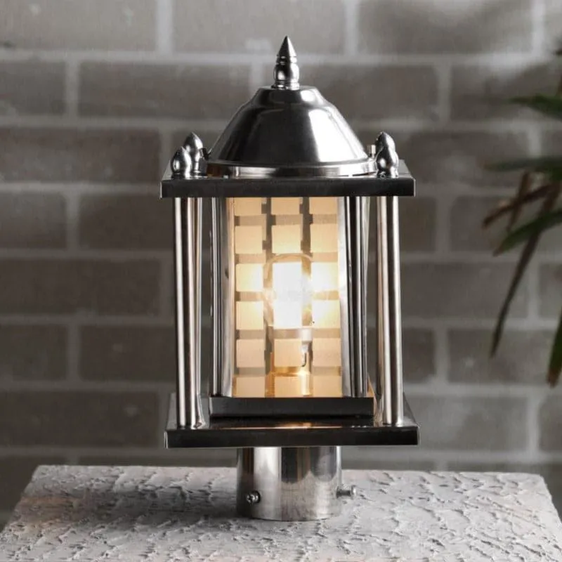 Cyra Gate Metal Outdoor Lamp media 1