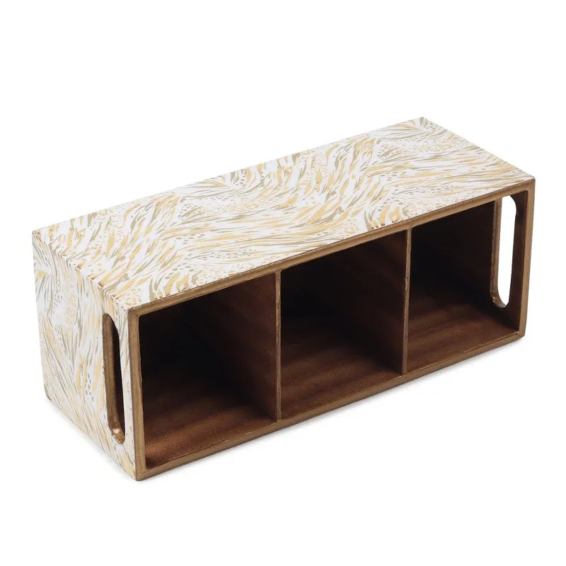 Saryna Wooden Cutlery Holder media 8