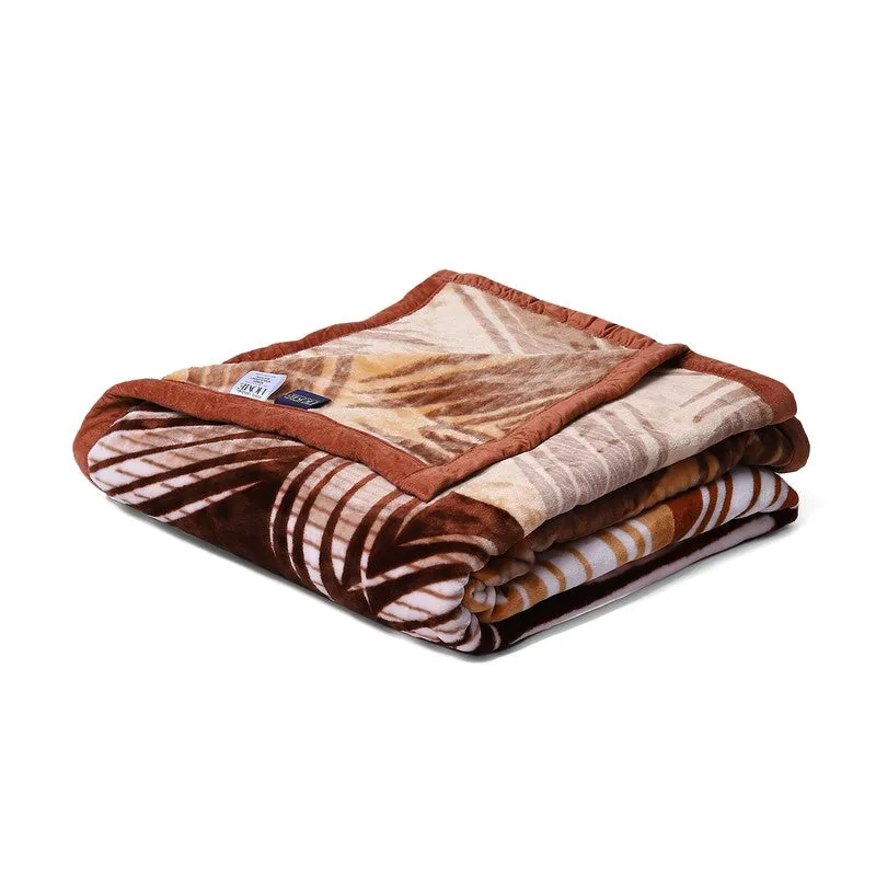 Monte Carlo Tropical Harmony Blanket - 550 GSM media 5
