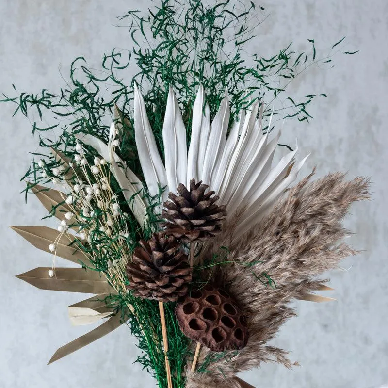 Wilder Forest Dried Flower Bunch media 3