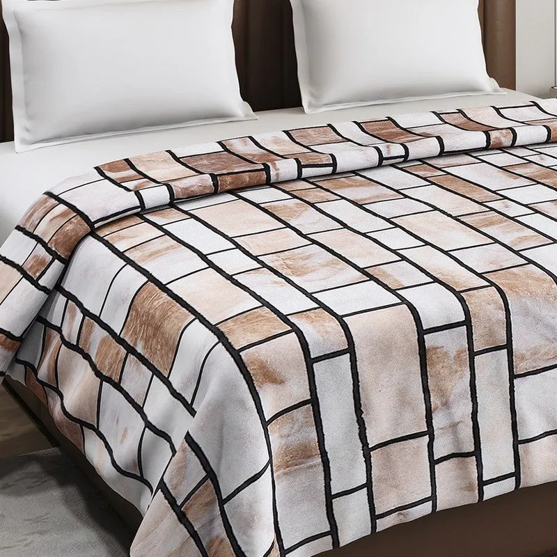 Monte Carlo Strivox Linear Block Polyester Blanket (Brown) - 300 GSM media 5