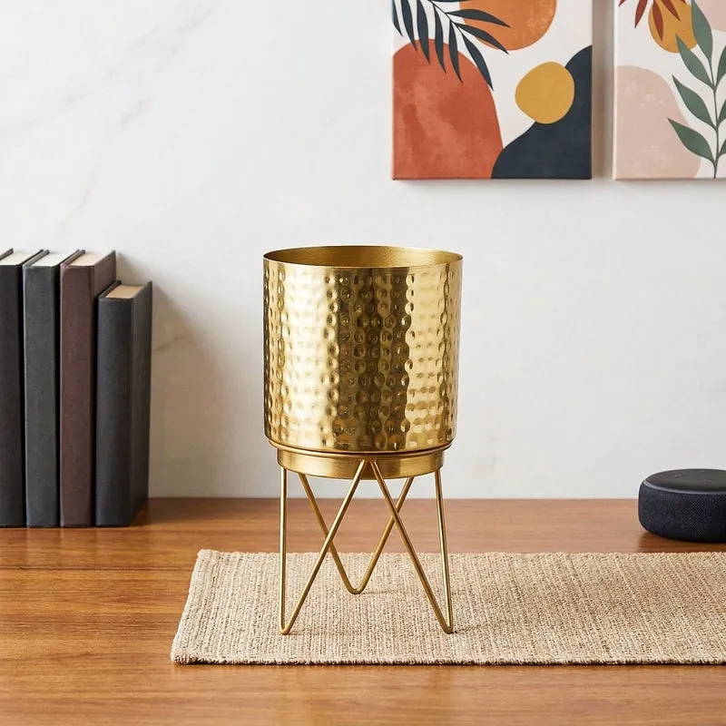 Teodora Hammered Planter - Gold media 1