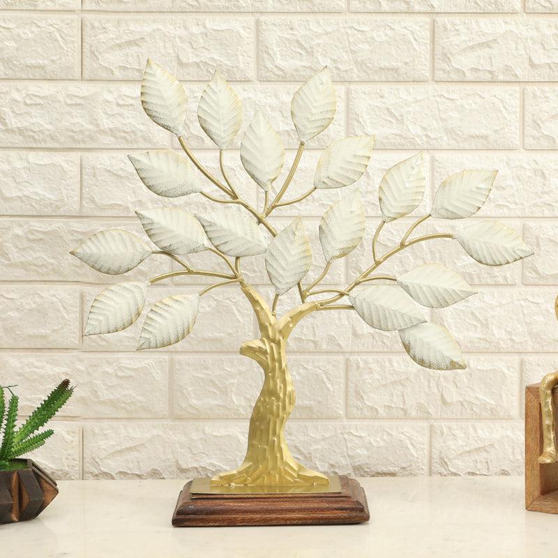 Yanika Tree Showpiece