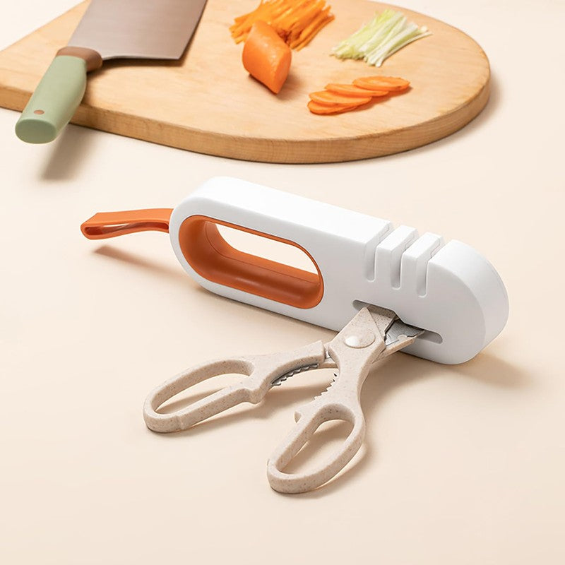 Edge Master Knife Sharpener media 3