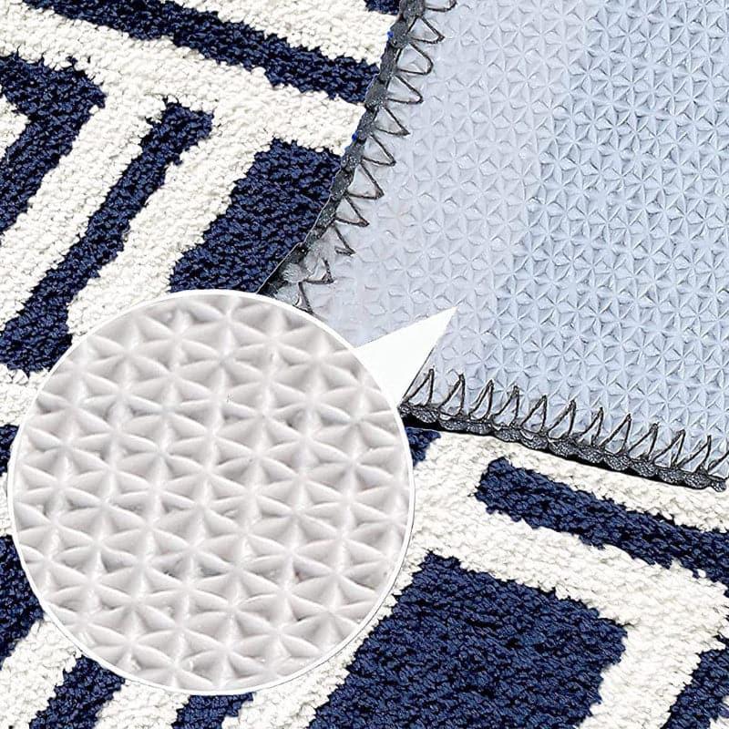 Luxe Plush Bathmat - Blue & White media 4