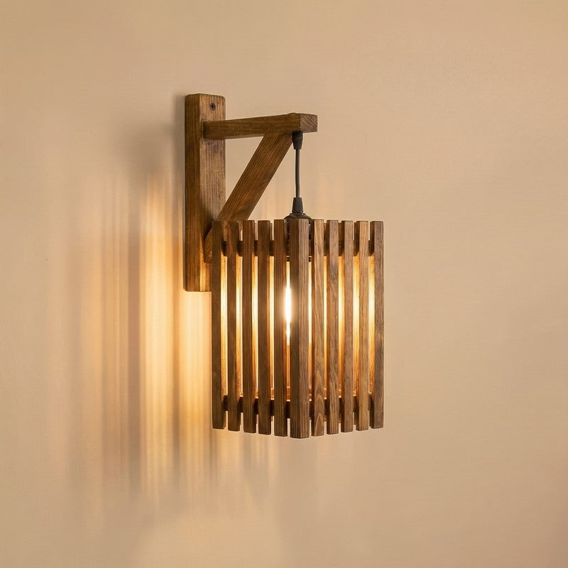 LineCraft Wooden Wall Lamp - Brown media 5