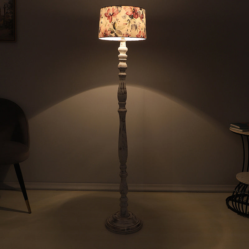 Lumikko Totem Printed Mango Wood Floor Lamp - White