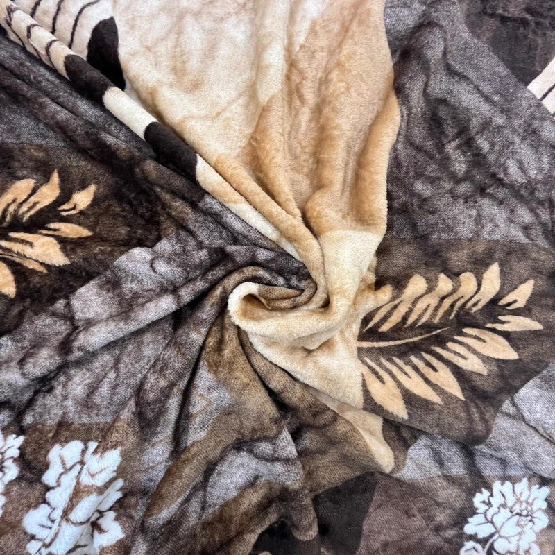 Cottage Flora Wool Blankets - 210 GSM media 3