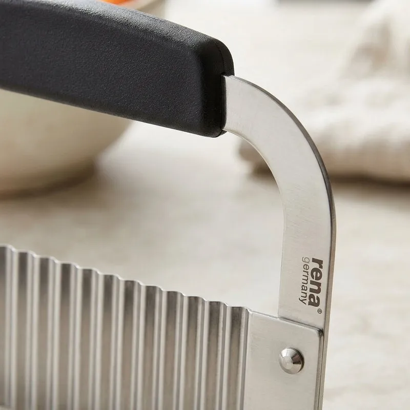 Zucchini Cutter Plastic Handle media 3