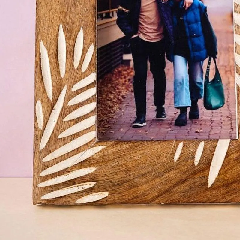 Leafy Carve Photo Frame media 3