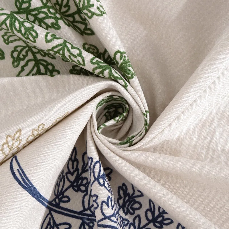 Fraktal Table Cover media 4