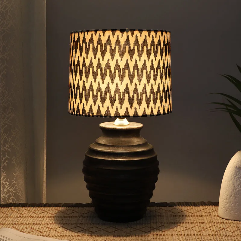 Chevronic Palmer Printed Mango Wood Table Lamp - Black,White media 1