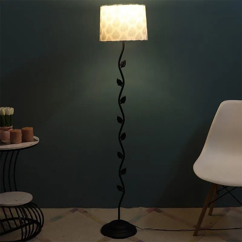 Tropica Lianas Floor Lamp media 1