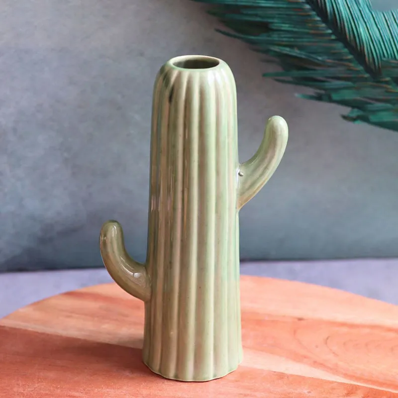 Desideria Ceramic Vase - Green media 3
