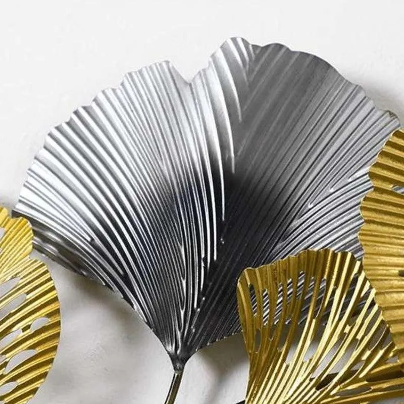 Raven & Chrome Modern Metal Wall Accent media 5
