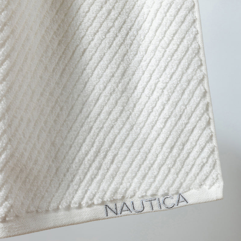 Nautica Riviera Soft Cotton Bath Towel - White media 3