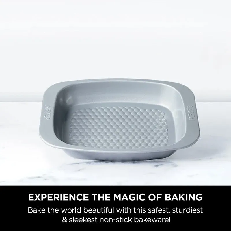 Meyer Alvera Grey Carbon Steel Square Baking Dish media 7
