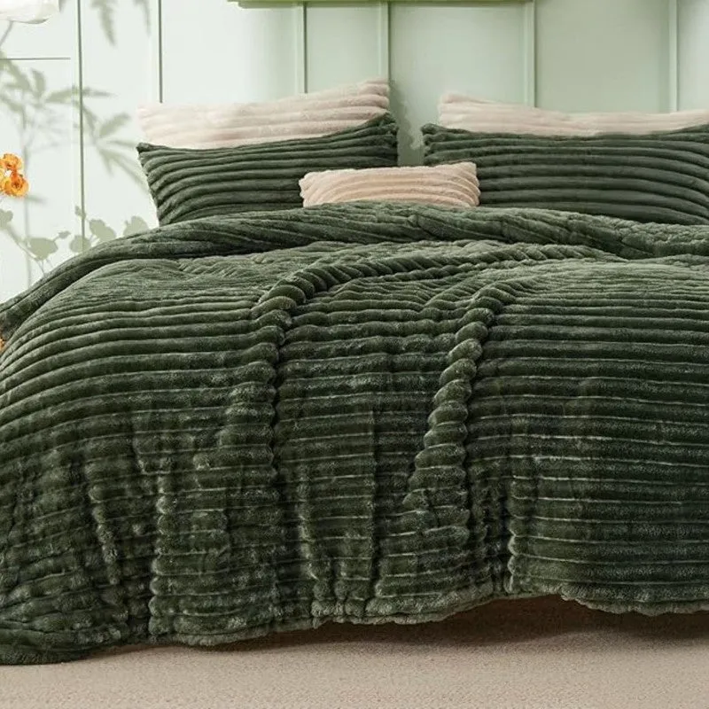 Sleep Scape Faux Fabric Blanket (Green)- 300 GSM media 3