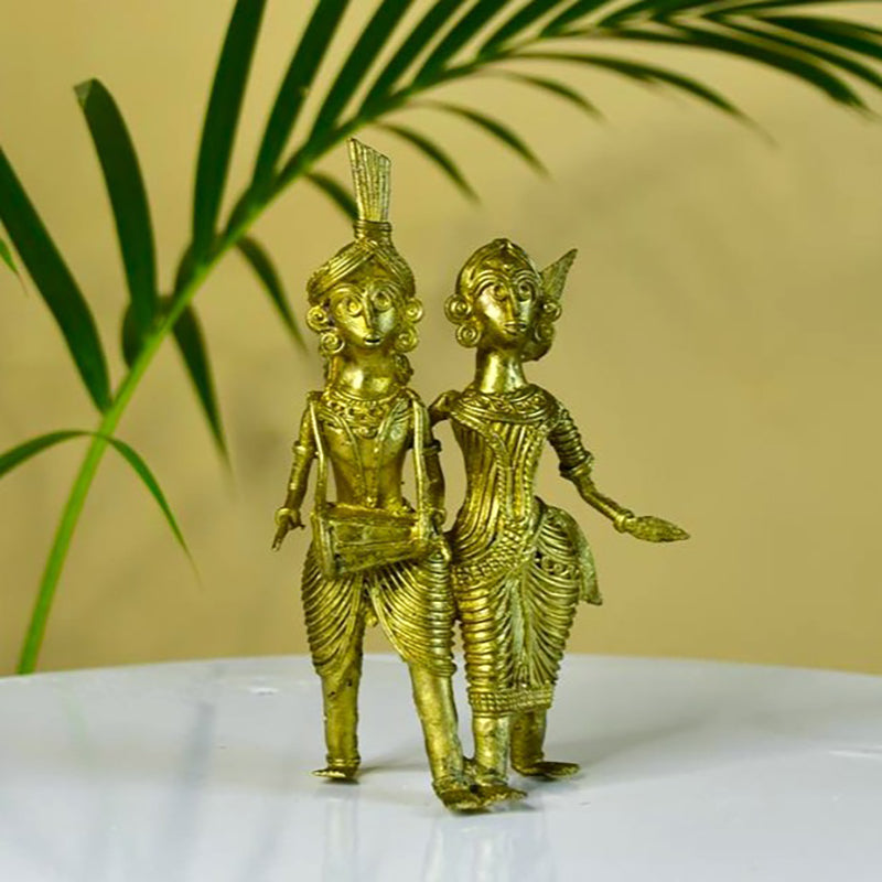 Folk Couple Showpiece media 5