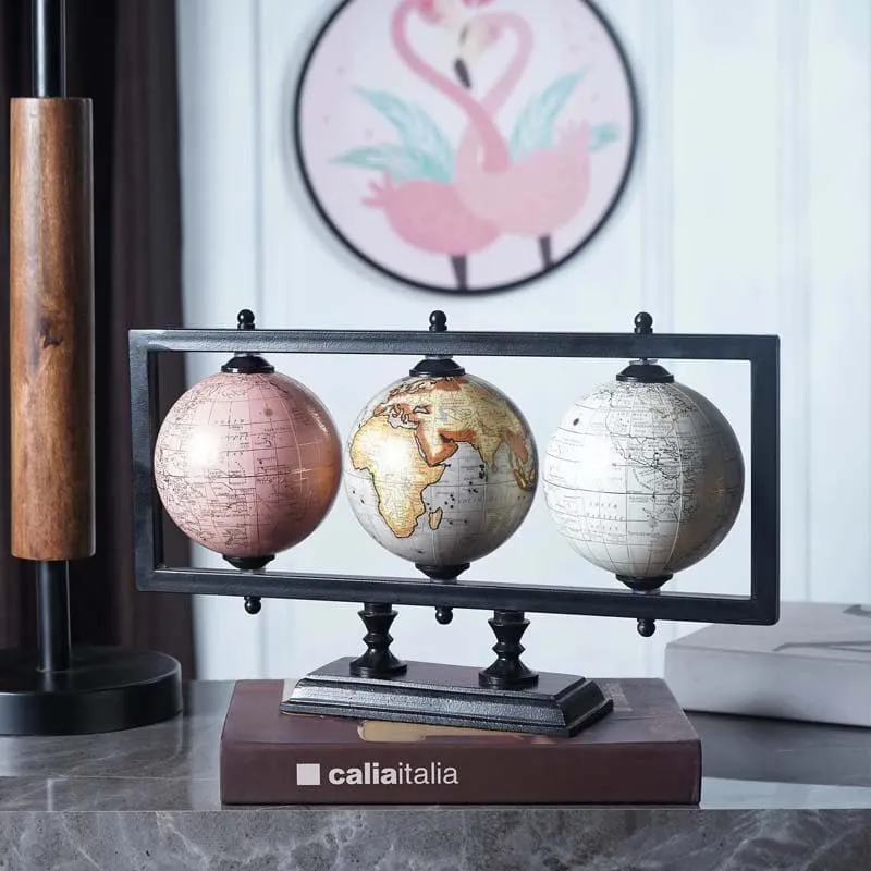 World Tour Triad Globe Set media 1