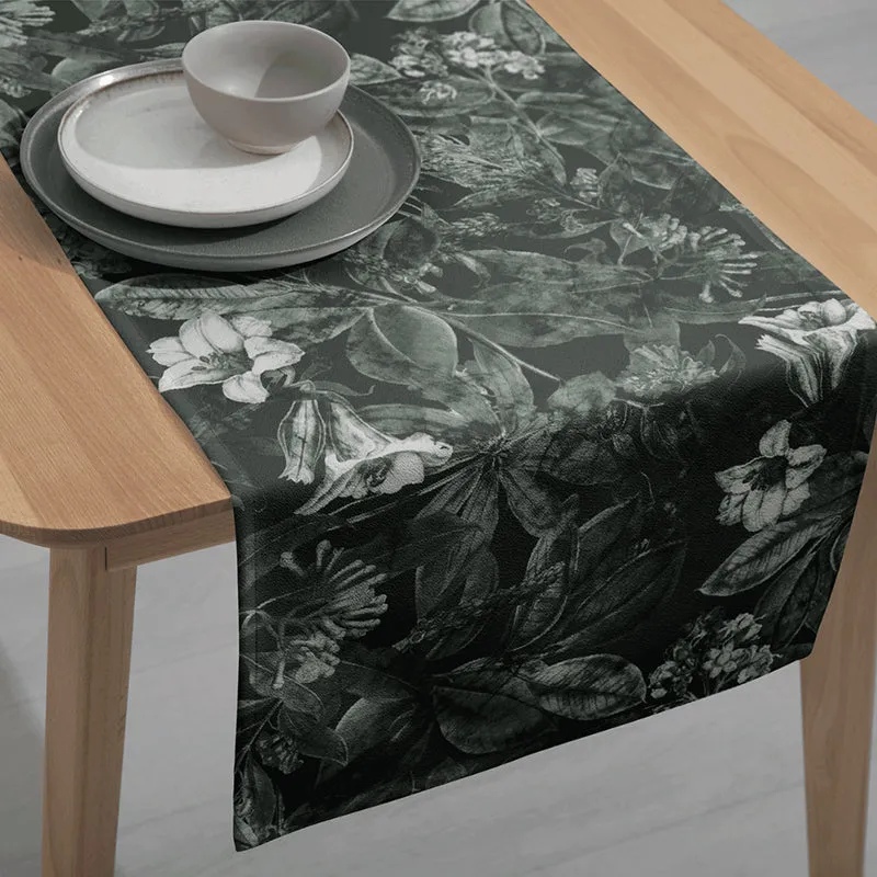 Tabitha Cotton Table Runner media 5