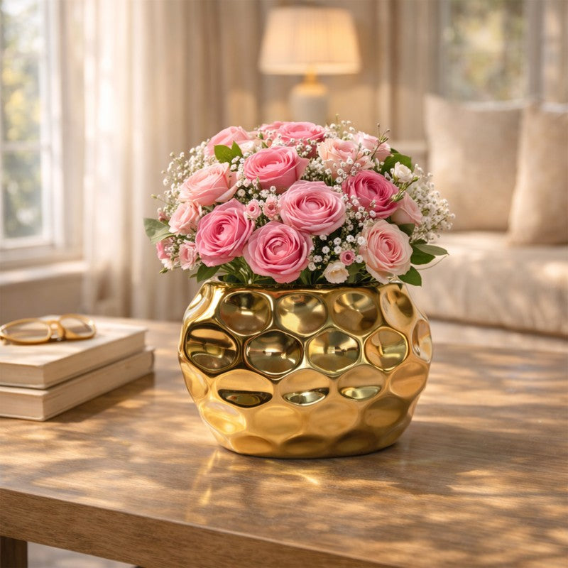 Pureva Ceramic Vase - Gold media 4