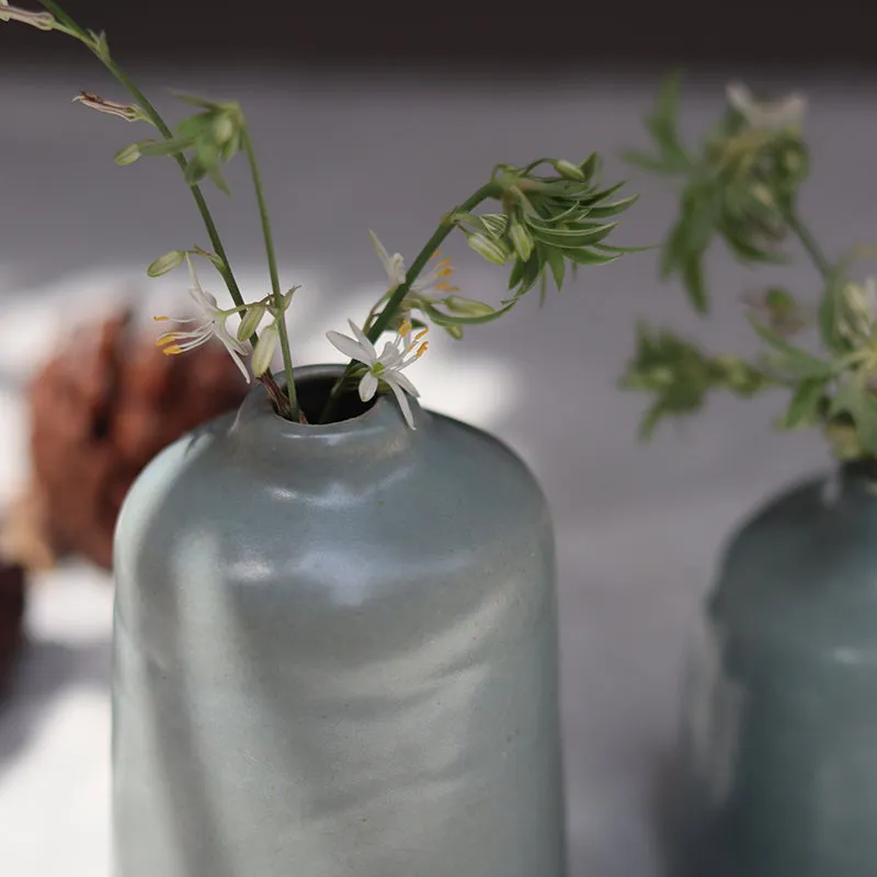 Carmelina Ceramic Vase - Grey media 4