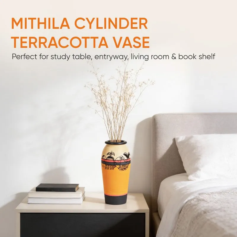 Amara Terracotta Vase media 5