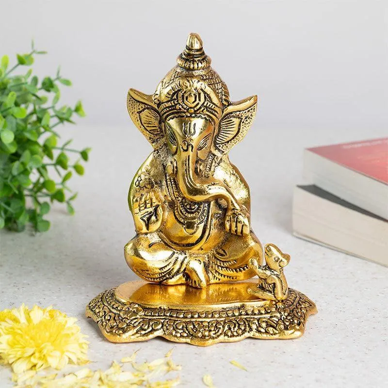 Divine Ganapati Showpiece media 3