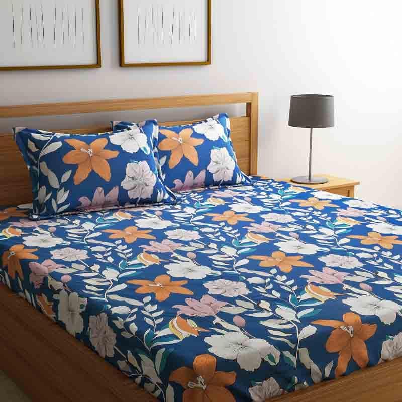 Enlarged Floral Charm Cotton Bedsheet - 210 TC media 3