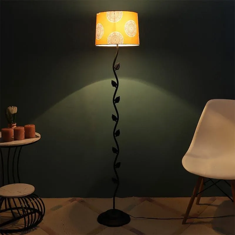 Mandala Merry Lianas Floor Lamp media 1