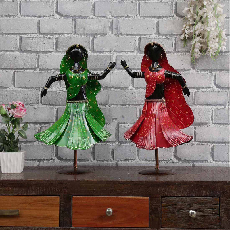 Dancing Troupe Showpiece - Set Of Two