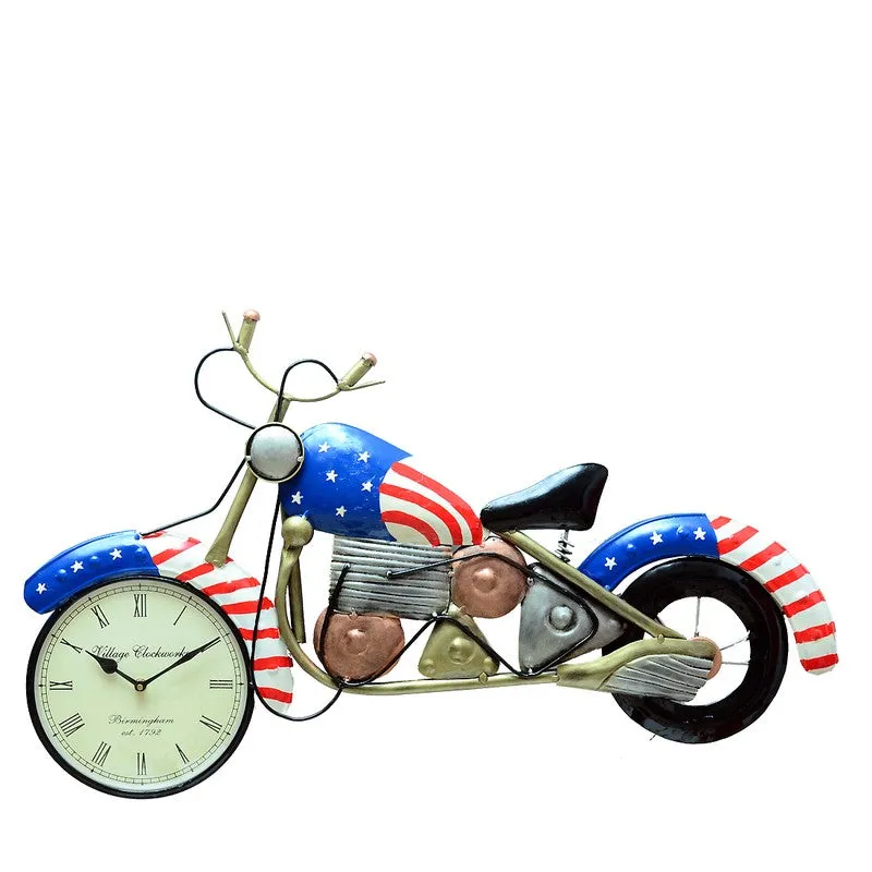 Minimal Analog Design Metal Wall Clock media 3