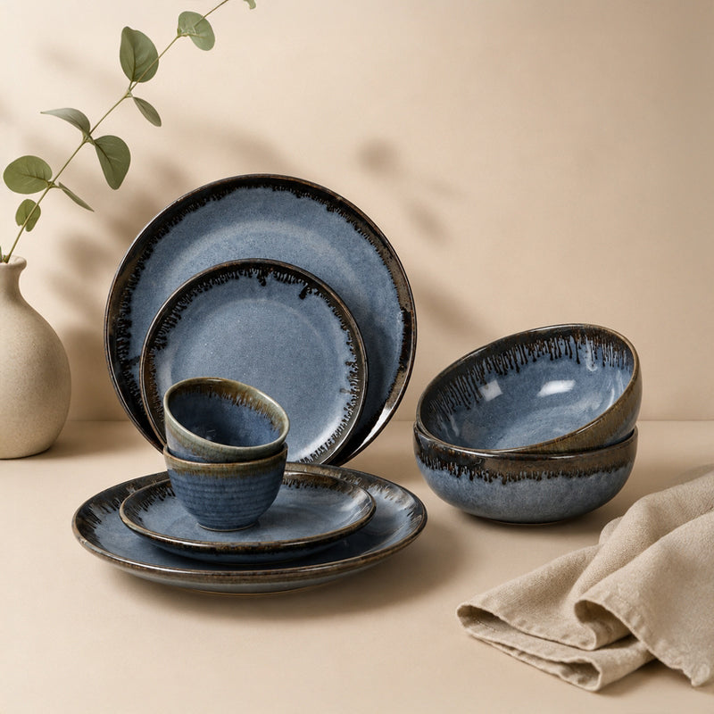 Eight Piece Set