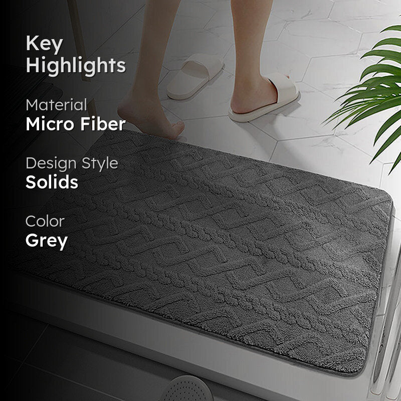 Interlocked Steps Microfiber Bath Mat - Grey media 2