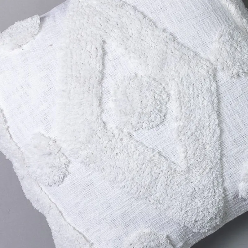 Chic Knot II Tufted Cushion Cover media 6
