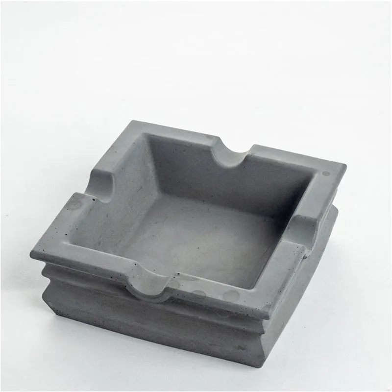 Step Well Ash Tray media 1