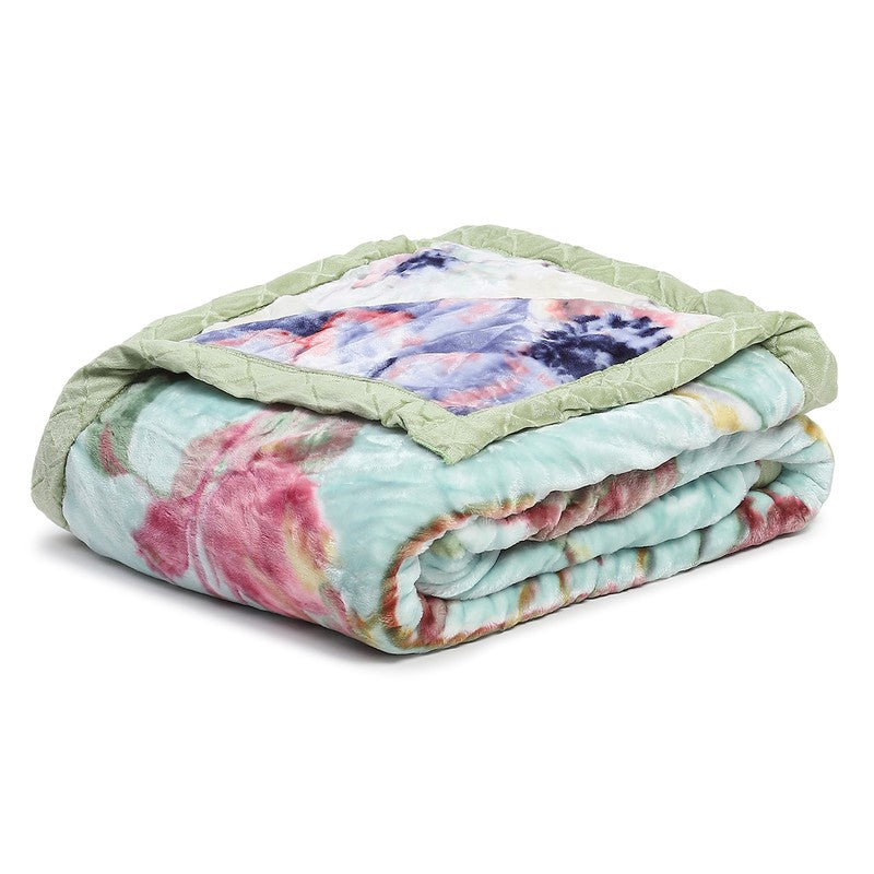 Monte Carlo Blossom Dreamscape Blanket - 550 GSM media 6